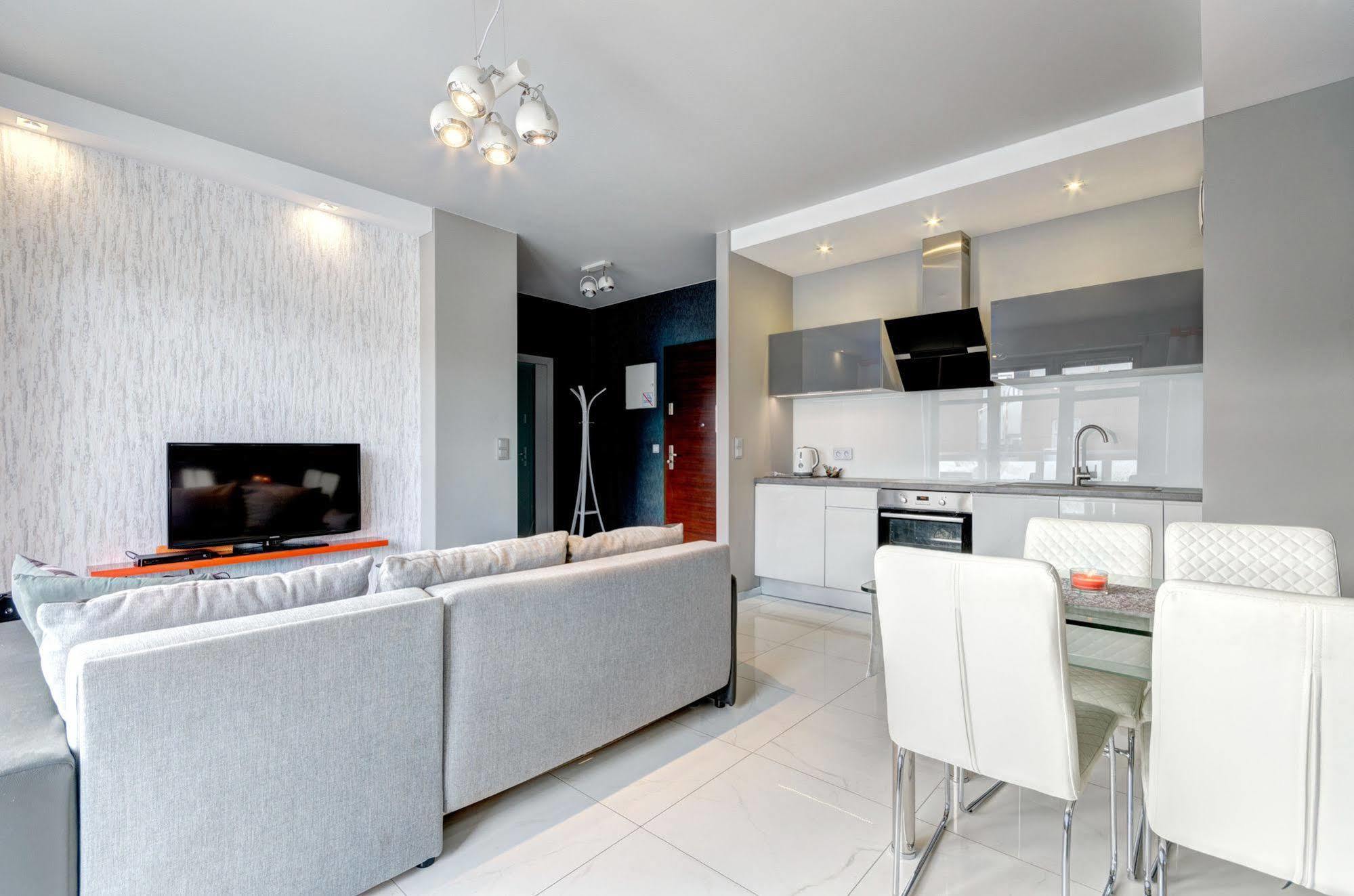 Swanky And Modern Marina Residence Сопот Экстерьер фото